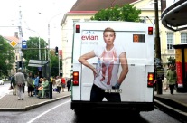 Evian – bussi tagumine külg