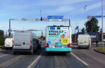 Maxima – bussireklaam, kleebis tagaküljel